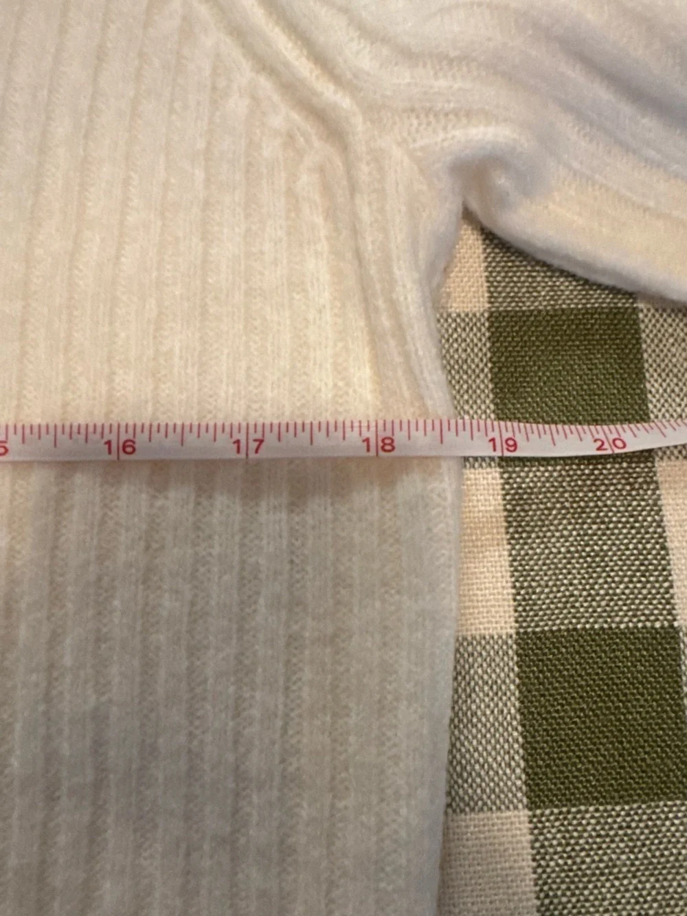 Abercrombie & Fitch Cream Short-Sleeve Pearl Button Collared Cardigan